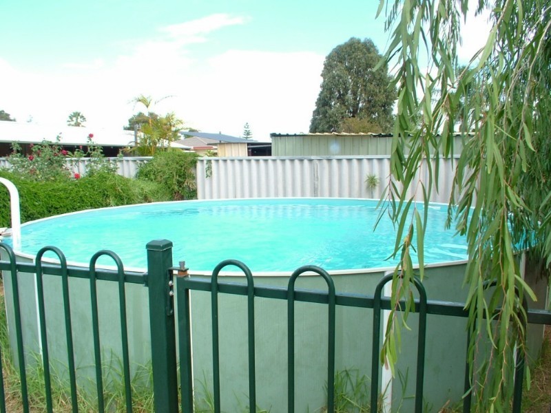 42 Dudley Road, Kenwick WA 6107