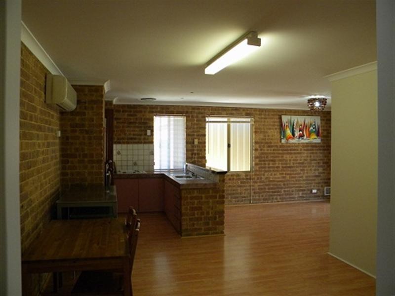 391 Westfield Road, Seville Grove WA 6112