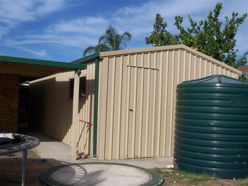 391 Westfield Road, Seville Grove WA 6112