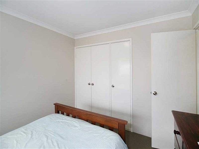 15/11 Serls Street, Armadale WA 6112