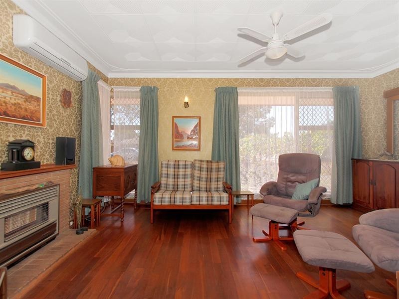 4 Coral Street, Martin WA 6110