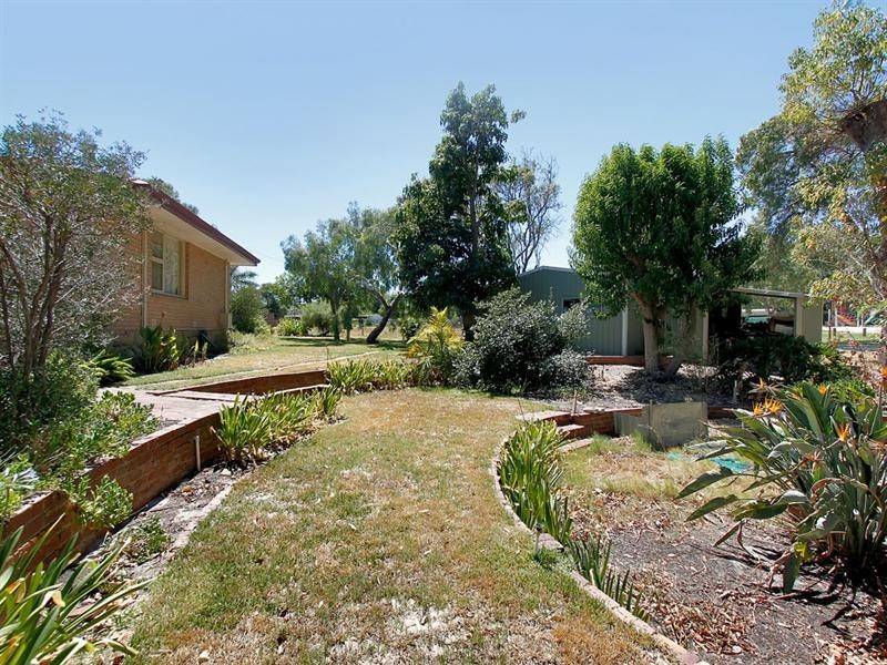 4 Coral Street, Martin WA 6110