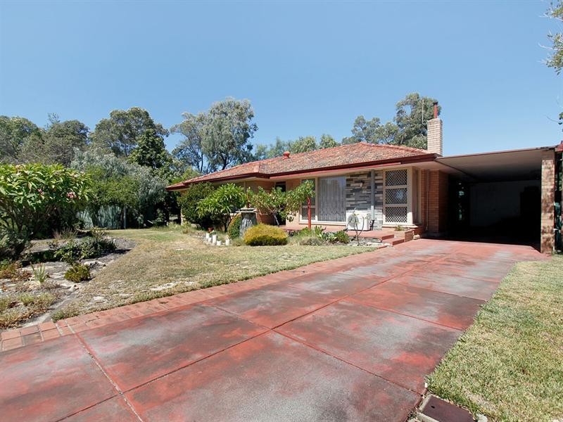 4 Coral Street, Martin WA 6110