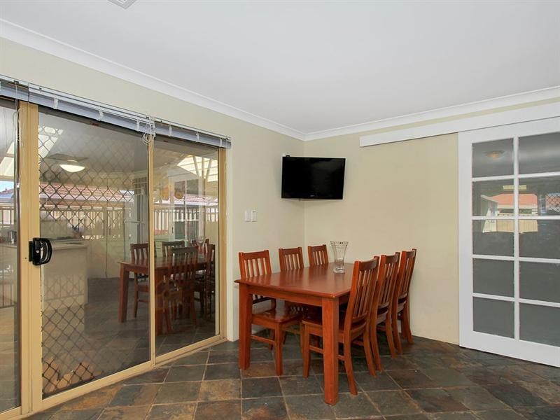 4 Quarram Way, Gosnells WA 6110