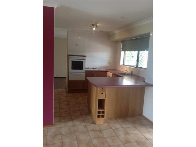 2 Moonstone Place, Gosnells WA 6110