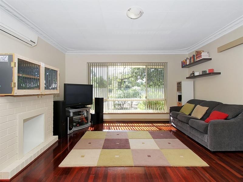 5 Elsie Street, Gosnells WA 6110