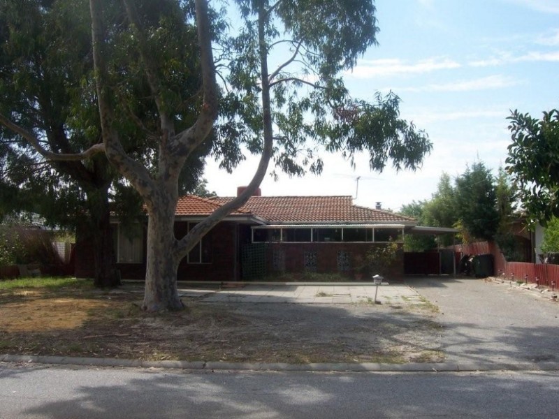 26 Holling Street, Maddington WA 6109