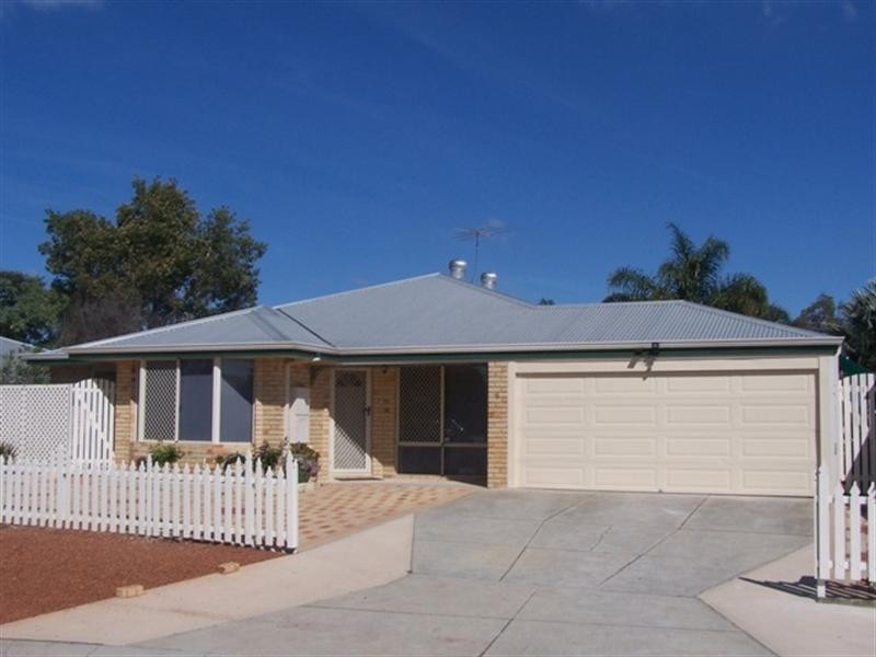 6 Telfer Place, Kenwick WA 6107