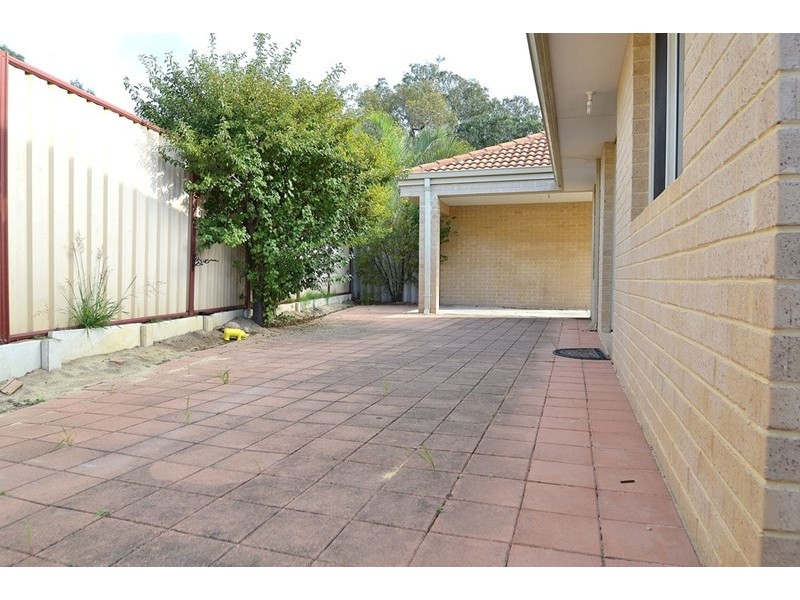 8/20 Fremantle Road, Gosnells WA 6110