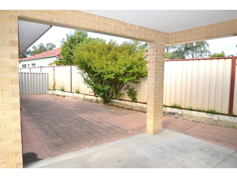 8/20 Fremantle Road, Gosnells WA 6110