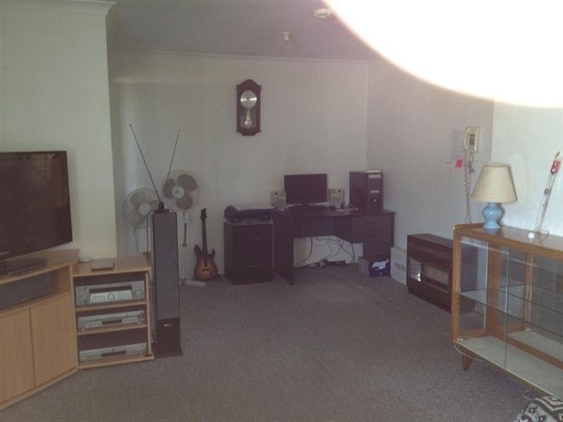 100 Lauterbach Drive, Gosnells WA 6110