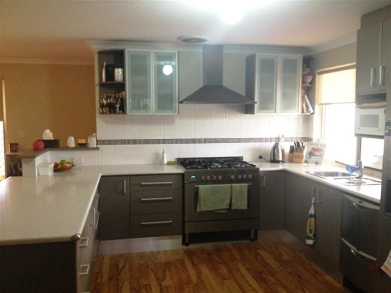 21 Needlewood Rise, Kenwick WA 6107