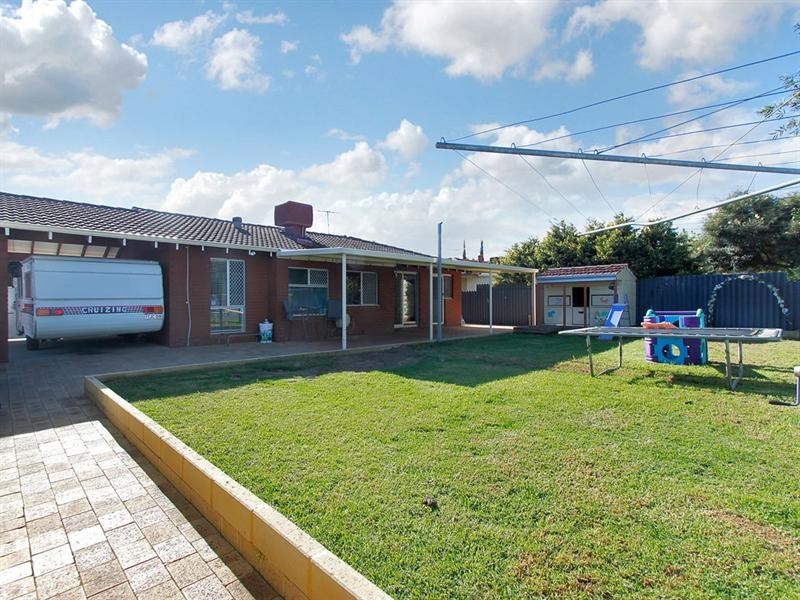 86 Girraween Street, Armadale WA 6112