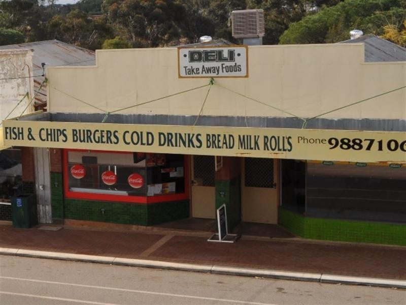 6 Parade Street, Pingelly WA 6308