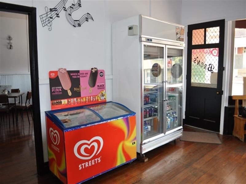 6 Parade Street, Pingelly WA 6308