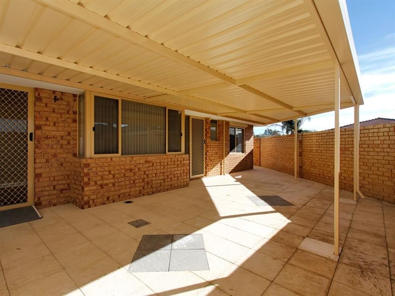 11/12 Attfield Street, Maddington WA 6109