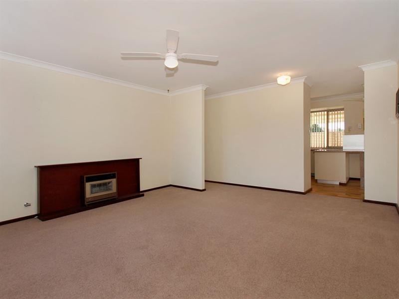 11/12 Attfield Street, Maddington WA 6109