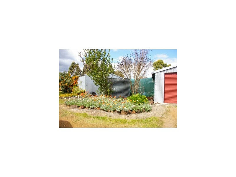 42 Blackwood Drive, Nannup WA 6275