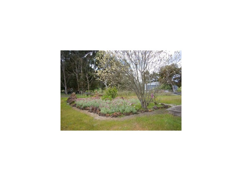 42 Blackwood Drive, Nannup WA 6275