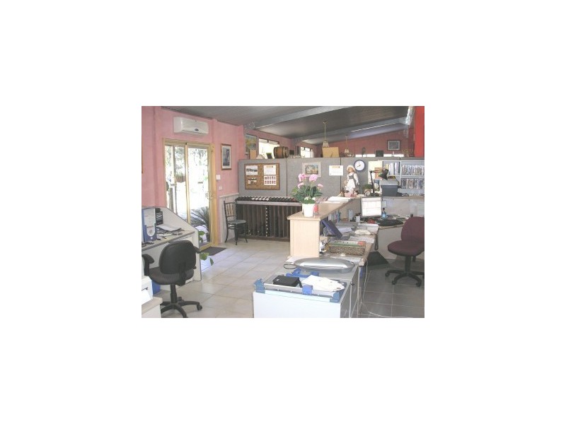 10 Balingup Road, Nannup WA 6275