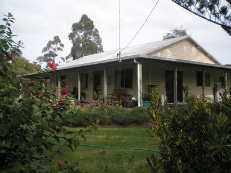 48 Grange Road, Nannup WA 6275