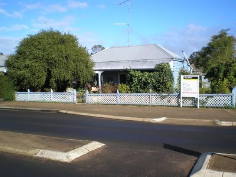 48 Warren Road, Nannup WA 6275