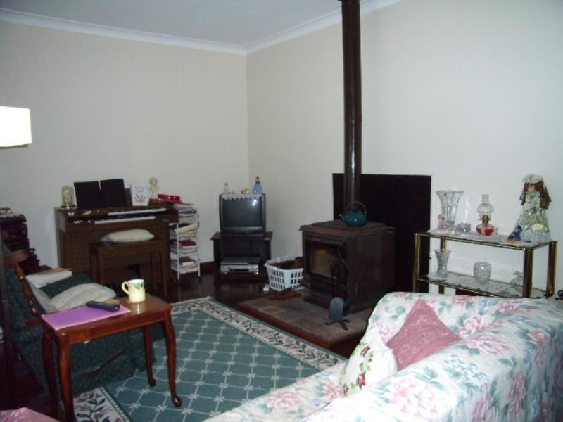 62 Carey Street, Nannup WA 6275