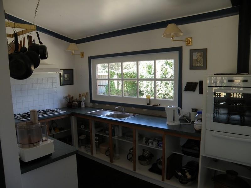 42 Blackwood River Drive, Nannup WA 6275