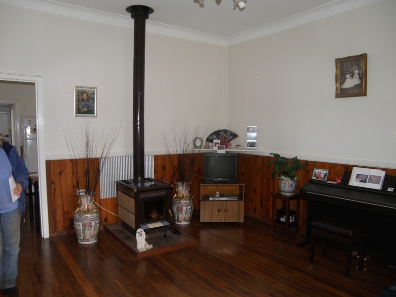 2 Higgins Street, Nannup WA 6275