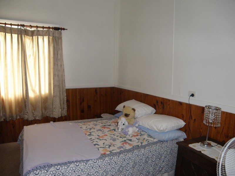 2 Higgins Street, Nannup WA 6275