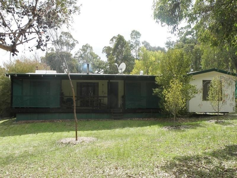 15 Number Nine Road, Busselton WA 6280