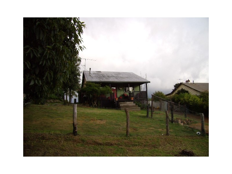 24 Dunnet Road, Nannup WA 6275