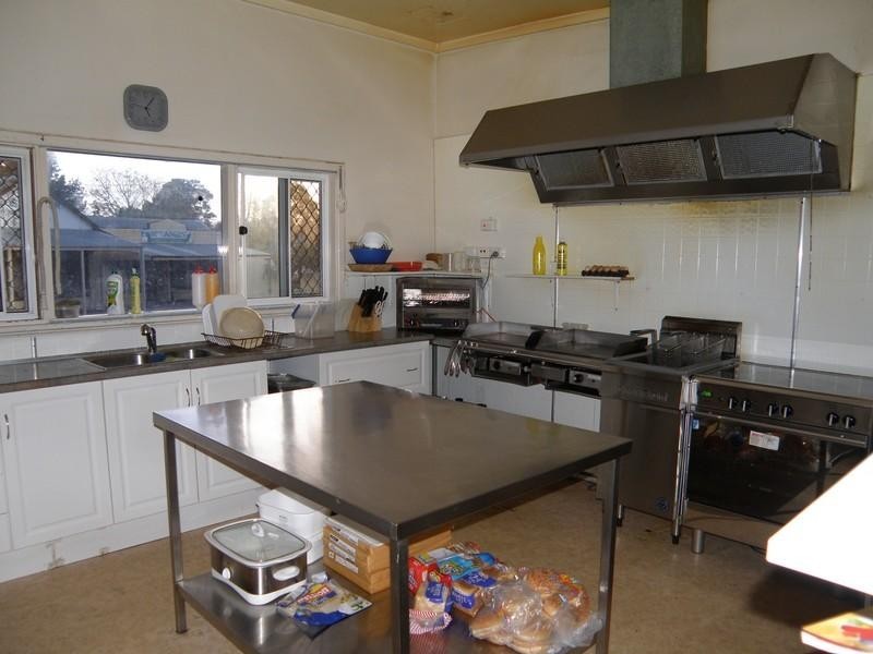 28 Blackwood Road, Greenbushes WA 6254