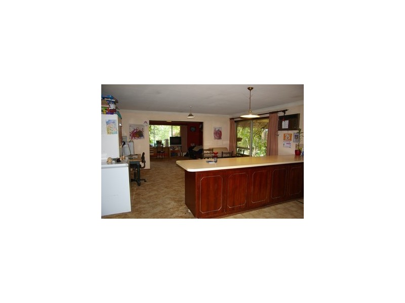 52 Dunnet Road, Nannup WA 6275