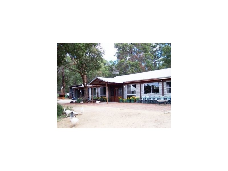 loc 4027 Barrabup Road, Nannup WA 6275