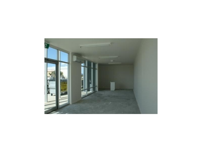 Unit 17 Transport Avenue, Paget QLD 4740