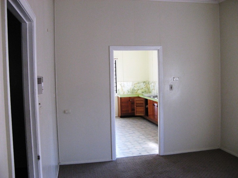 7-9 Broad Street, Sarina QLD 4737