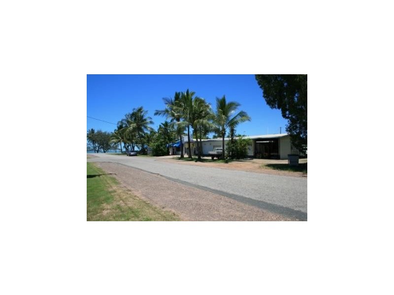 Grasstree Beach QLD 4740
