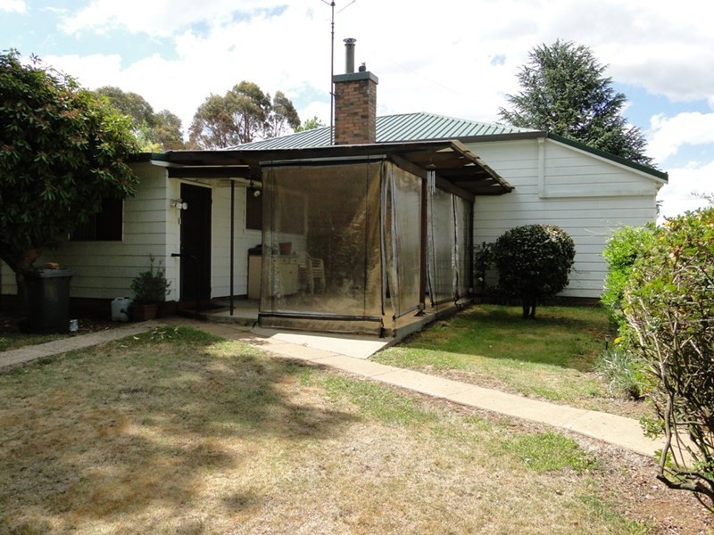 122 Ollera Street, Guyra NSW 2365