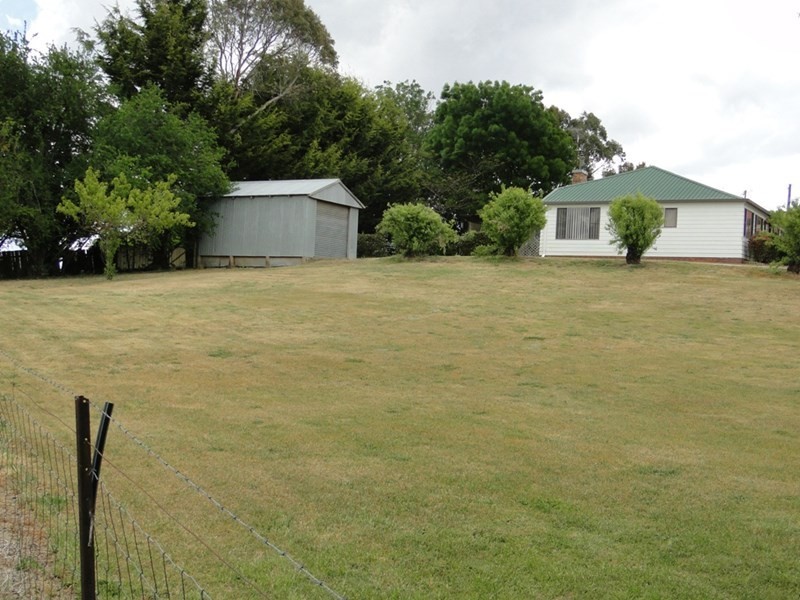 122 Ollera Street, Guyra NSW 2365