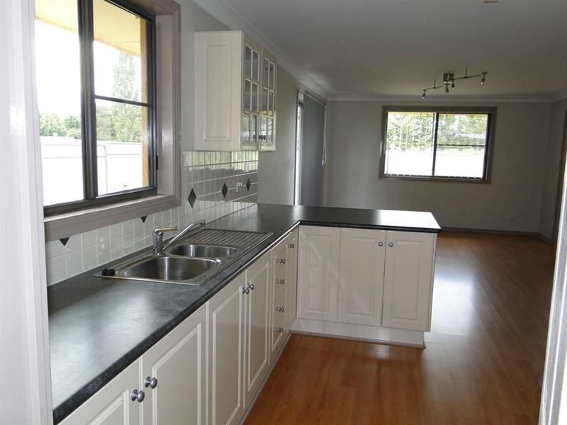 15 Robinsons Lane, Guyra NSW 2365