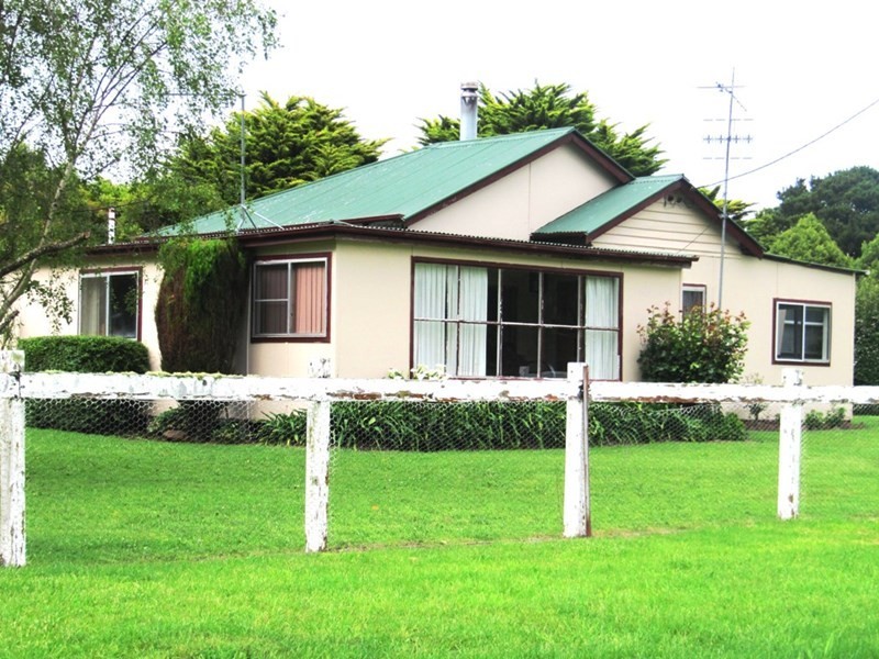 1123 “Old Sherwood” Whites Road, Ben Lomond NSW 2365