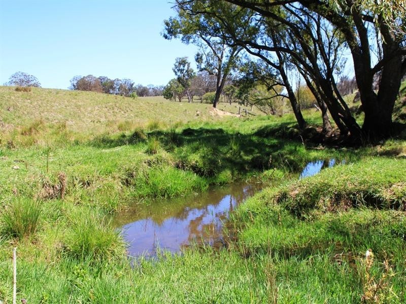 542 “Oaklands” Long Point Road, Armidale NSW 2350