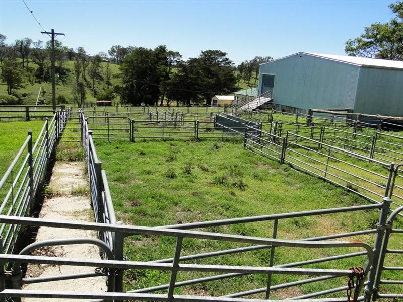 542 “Oaklands” Long Point Road, Armidale NSW 2350