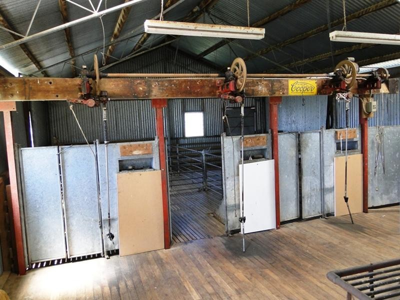 542 “Oaklands” Long Point Road, Armidale NSW 2350