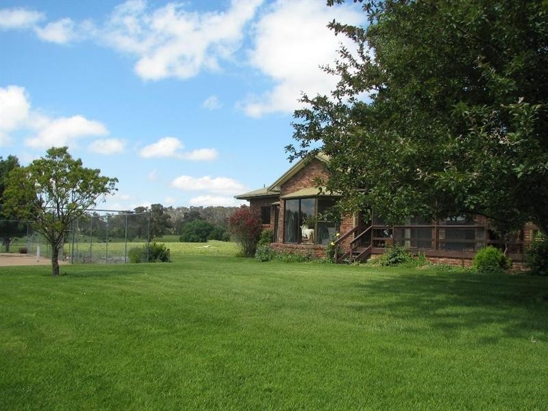 2721 “Springshure” Wards Mistake Road, Guyra NSW 2365