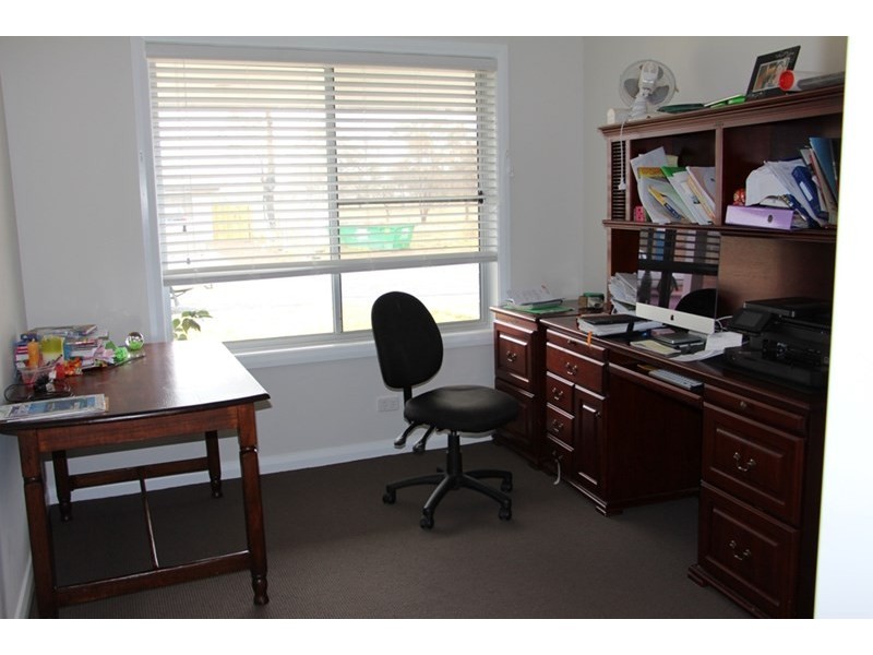 26 Claret Ash Drive, Guyra NSW 2365