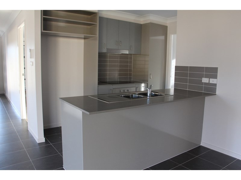 28 Claret Ash Drive, Guyra NSW 2365