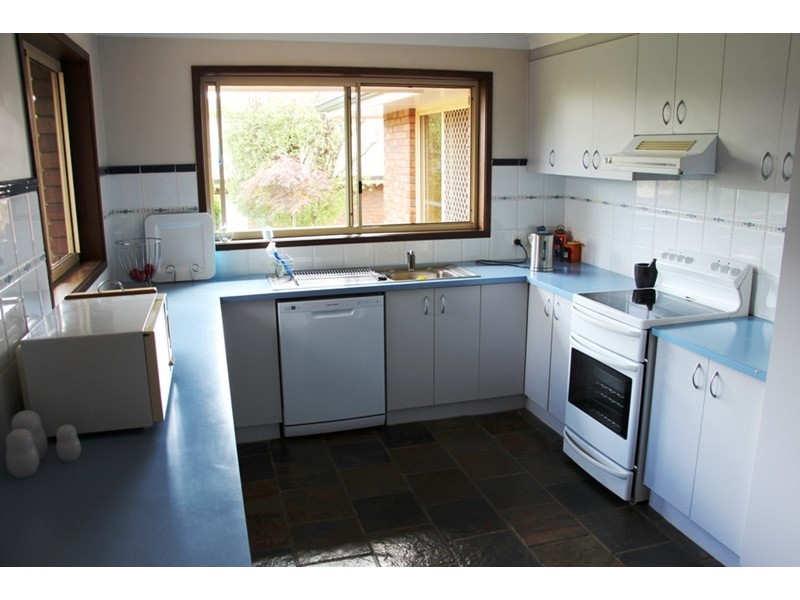 4 Pearson Street, Guyra NSW 2365