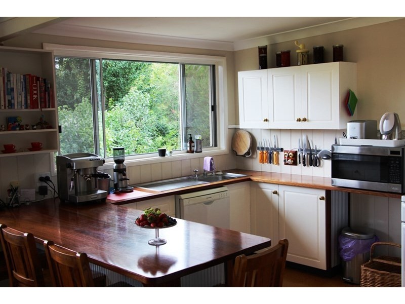 241 Enmore Road, Armidale NSW 2350